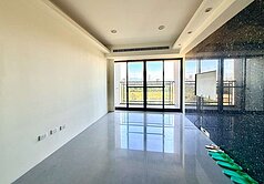 速洽兆祥🐻面七期永久無限視野｜大兩房休旅車位