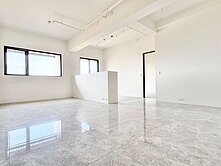 北區《允將海安》全新未住可隔三房平車