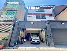 推薦 五甲鳳翔雙商圈輕齡百萬裝潢四套房雙車豪墅