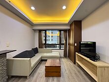 珍珠*專簽七期旁THEONE邊間2房2衛平車豪宅