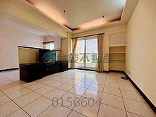 鐵賣！鼎山商圈次頂樓三房平車