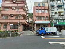 中船路郵局旁透天