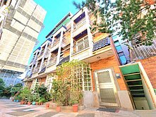 🏆大里二期透天!邊間4間大房!獨家好案🏆