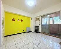 近新光市場電梯3房華廈