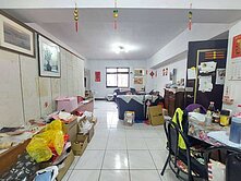 近頂溪捷運後棟三房華廈