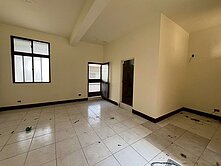 萬丹社皮88美車庫透天