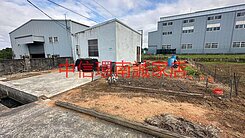 近過嶺重劃區 雙面路農地