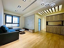 33🎖️七期赫里翁傳奇三改二平車朝南無限視野戶