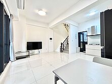 透天034-鳥松圓山輕屋齡絕美質感雙車別墅🐓