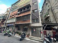 社子國小邊間美寓