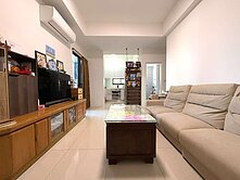 礁溪龍潭2房大露臺車位華廈