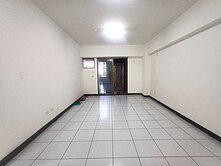 衛武營/海洋商圈(陽台進出)三房+平車