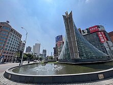 實登開價🌟美麗島站中正1號院🌈景觀二房平車