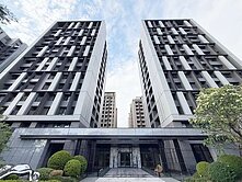 住商小趙｜烏日稀有大兩房雙衛｜室內20坪+充電車位