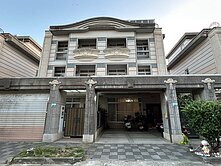 太保故宮南院旁大地坪輕齡雙車美別墅