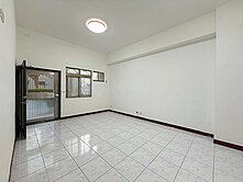 朝南花園一樓大三房!!車位社區可排隊承租