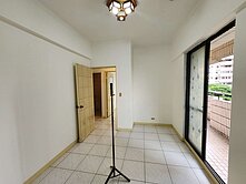 國泰森林花園｜電梯三房+坡車