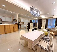 我專任冠東方🔑前後陽台主建43坪3房/雙車