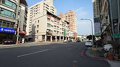 專任-臨路車庫透天-鬧中取靜-絕版釋出-搶手