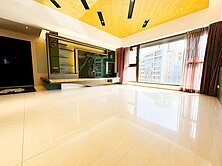 三面採光🔥機場捷運A3站🔥🔥閱世界四房雙車位