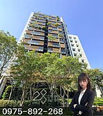 28行館前陽台進出裝潢兩房兩衛平面車位