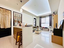 輕屋齡~文心崇德捷運站大二房二衛+車位