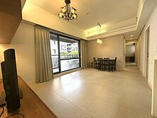 捷運六張犁面中庭綠蔭美妝坡車