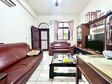 中正西路生活圈稀有採光大透天