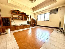 正忠孝路3+1房3面採光大公寓