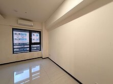   專任  01  板橋海山花園電梯3房+車位