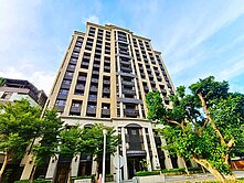 江子翠捷運三房車