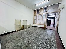 稀有西園路美一樓增建地下室大空間