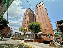 【永慶強力推薦G】LG17紅璽大居四房+車