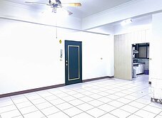 羅東高工平面車位華廈