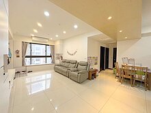 高鐵東興臻觀4房雙衛浴開窗連號愛心大車位