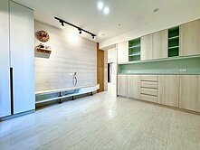 逸瑄秀VR影片🌟專任#中山醫三房車位裝潢戶