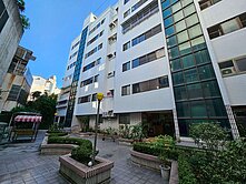 員林市區｜東門巨星美華廈四房+平車