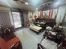 酒泉大龍捷運550米美一樓~超低總價一樓