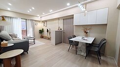 大學城美妝3房車／資深店長  莊國強推薦