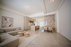 雄中全新大面寬電梯雙車豪墅Ⅰ