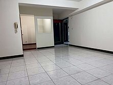 台南市東區利東街三房平車獨享大露臺