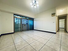 龜山千禧新城方正大三房