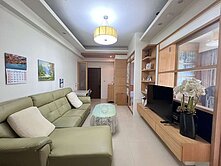 微笑公園．自由市場．格局方正．2+1房車位