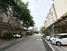 ♦️思源公園☘️5房別墅♦️一樓車庫