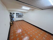 南區中興大學旁｜臨6米路透天｜改套收租聖品