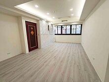 登寶名廈中平商圈全新整理精品級3房車雙衛開窗