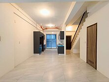 澤緣.知緣~稀有臨路電梯大別墅~唯一出售!!