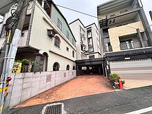 麟洛 義大四房平車 輕齡華廈