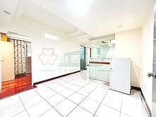 【南區捷運大慶站】三房坡機車位