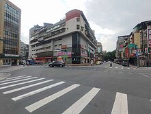 253 大安公園電梯採光4房華廈